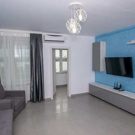 C&Y Marco Apartments Mamaia Exterior foto